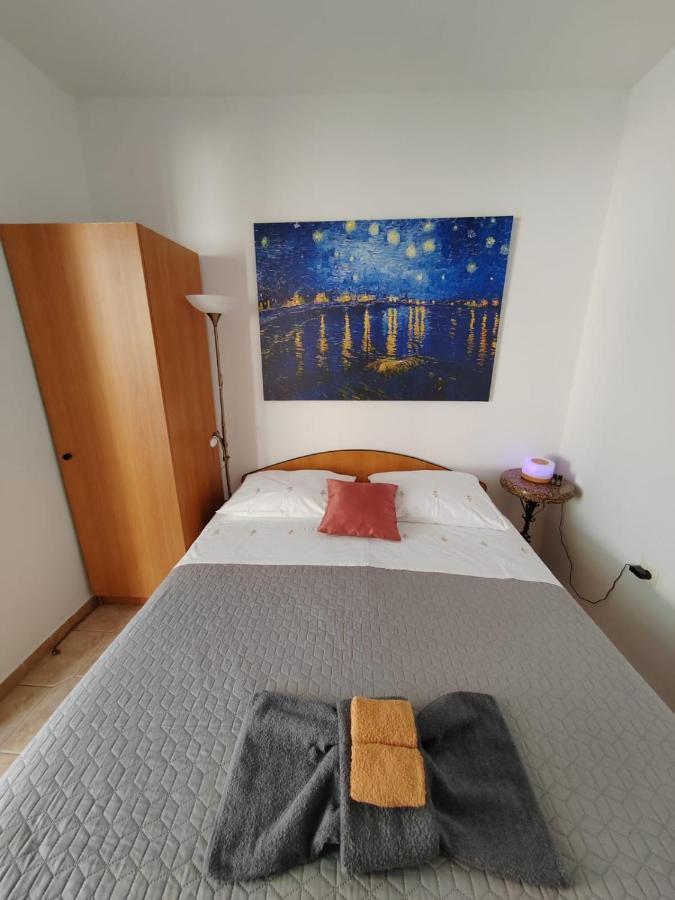 Apartments Turan Centrally Located With Free Parking Игране Экстерьер фото