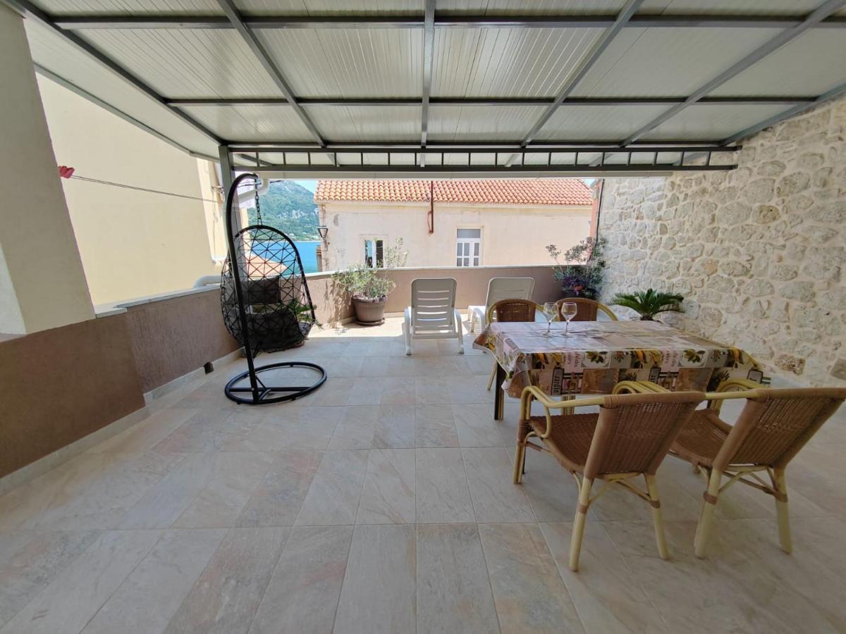 Apartments Turan Centrally Located With Free Parking Игране Экстерьер фото