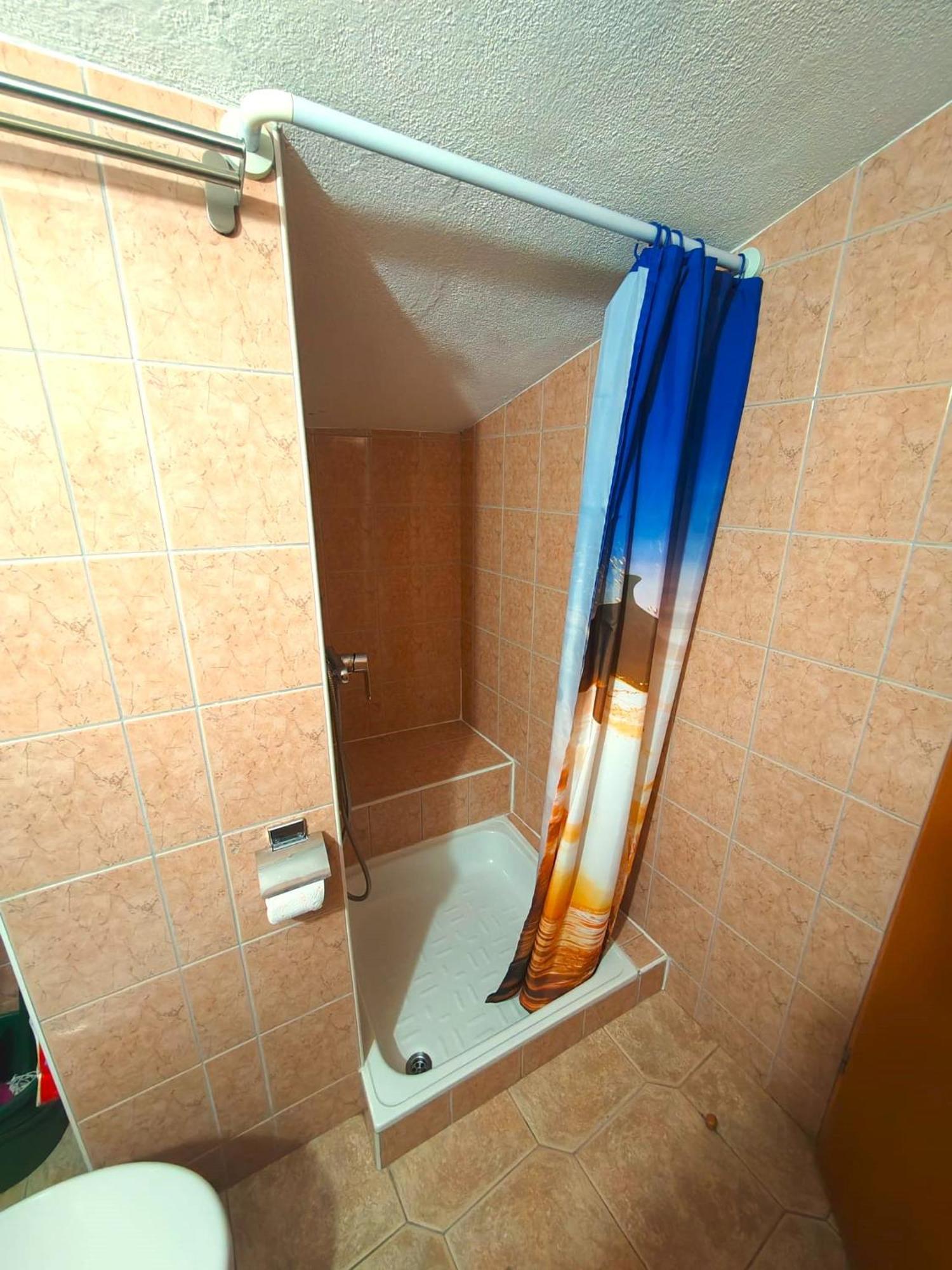 Apartments Turan Centrally Located With Free Parking Игране Экстерьер фото